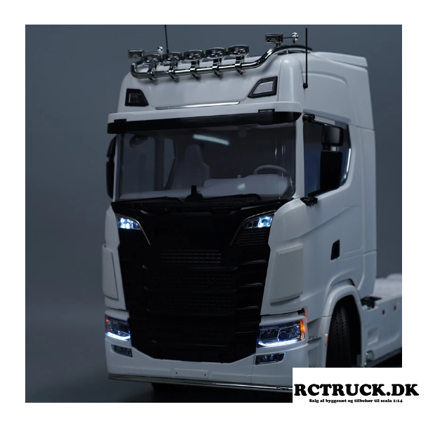 2 STK 770S ABS Plastic Front Spoiler Side Lufthtte til &acute;Tamiya Scania 770S